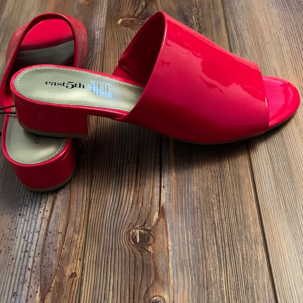 NEW East 5th Glossy Red Slip On Sandals